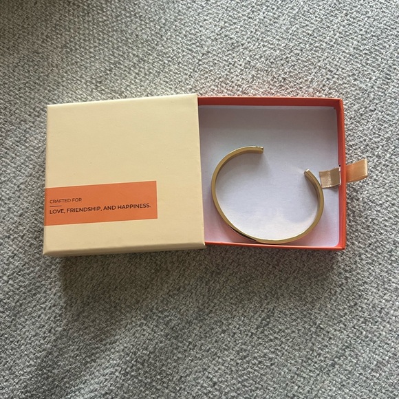 Chic Gold and Turquoise Bracelet - Picture 3 of 5